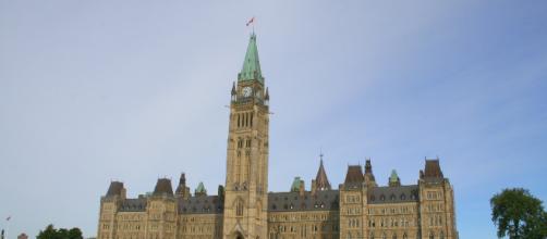 Centre Block, Canada's main parliamentary building. [Image via wnk1029 - Pixabay]