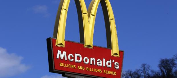 Empleados de McDonald's se van a huelga por el acoso sexual que sufren dentro de la compañía Empleados de McDonald's se van a huelga por el acoso sexual que sufren dentro de la compañía