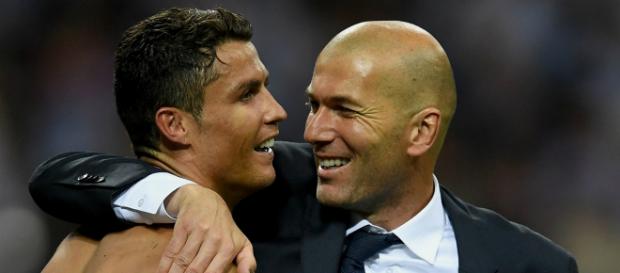 I'm just proud of being your player - Ronaldo pays Zidane tribute ... - pink.cat I'm just proud of being your player - Ronaldo pays Zidane tribute ... - pink.cat
