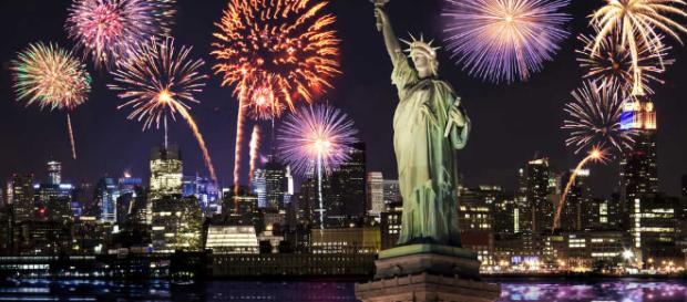 New Year's Eve fireworks in New York City New Year's Eve fireworks in New York City