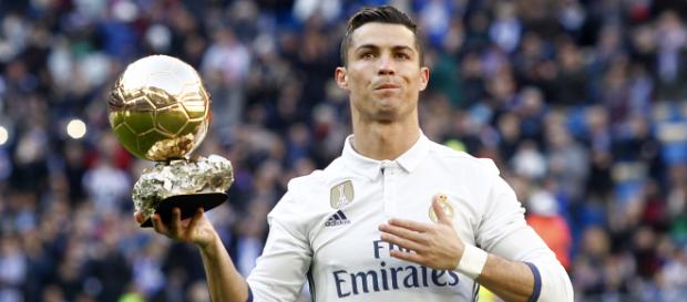 Real Madrid : Cristiano Ronaldo quintuple ballon d'or Real Madrid : Cristiano Ronaldo quintuple ballon d'or