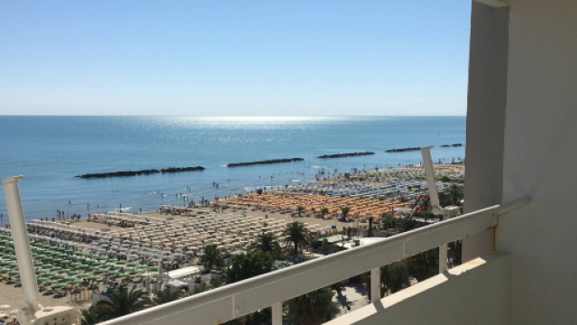 Casting per un film da girarsi a San Benedetto del Tronto e dintorni e per Cineworld Roma per alcune produzioni