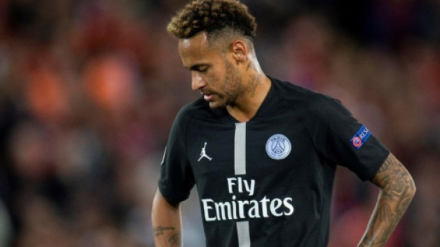 PSG : Neymar massacré par la presse internationale