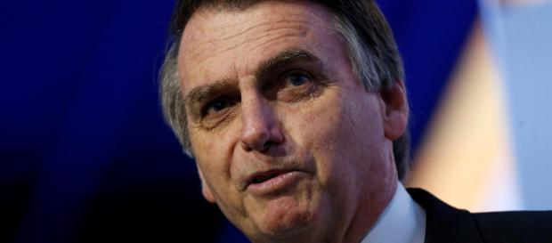 Após o atentado, Jair Bolsonaro tem feito sua campanha via redes sociais. (foto reprodução) Após o atentado, Jair Bolsonaro tem feito sua campanha via redes sociais. (foto reprodução)