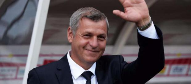 Bruno Génésio espère que ses hommes vont pratiquer du très beau football face à Marseille, après leur victoire contre Manchester City Bruno Génésio espère que ses hommes vont pratiquer du très beau football face à Marseille, après leur victoire contre Manchester City