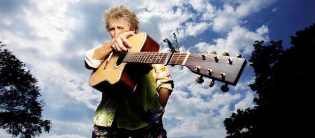 Hear Rod Stewart's New Single, 'Look In Her Eyes' Hear Rod Stewart's New Single, 'Look In Her Eyes'