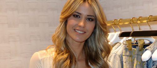 Elena Santarelli attaccata sui social dopo aver ringraziato i medici.