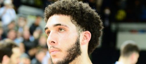 LiAngelo Ball made his debut in the Junior Basketball Association. [image source: Graham Hodges- Wikimedia Commons]