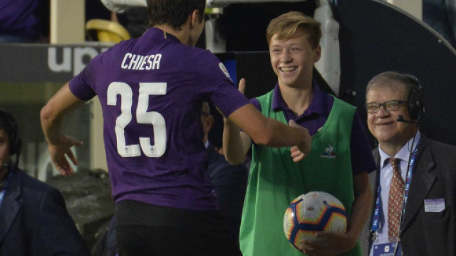 Chiesa segna ed esulta abbracciando il fratello Lorenzo