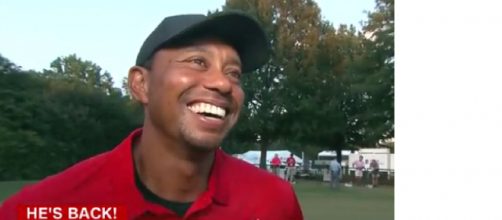 Tiger Woods wins first tournament in 5 years. [Image courtesy – CNN YouTube video]