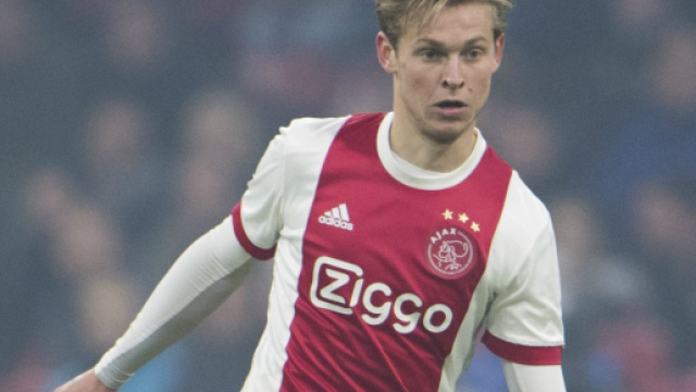Calciomercato Inter, sfida con la Roma per De Jong dell'Ajax
