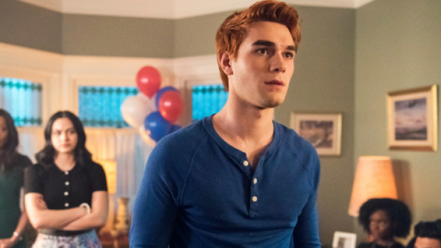 What Riverdale's Shocking Season Finale Means for Season 3 ... - vanityfair.com