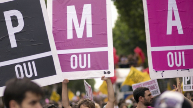 Le Comité d'éthique favorable à l'ouverture de la PMA