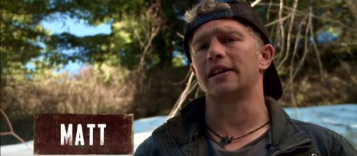 Alaskan Bush People star Matt Brown struggles with alcohol abuse. [image source: Discovery UK/YouTube]