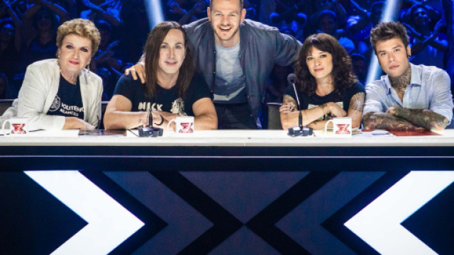 X Factor 2018, i giudici si stringono intorno ad Asia Argento ... - kataweb.it