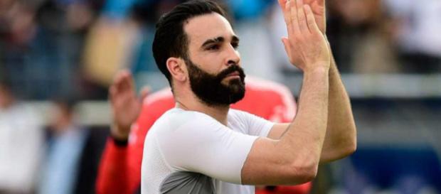 Adil Rami est revenu sur les deux erreurs qu'il a commise face à Monaco, en quatrième journée du championnat. Adil Rami est revenu sur les deux erreurs qu'il a commise face à Monaco, en quatrième journée du championnat.