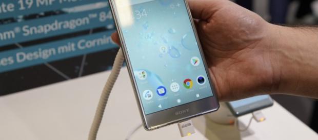 Sony presenta su nuevo XPERIA con una gran capacidad de memoria y una cámara espectacular. Sony presenta su nuevo XPERIA con una gran capacidad de memoria y una cámara espectacular.