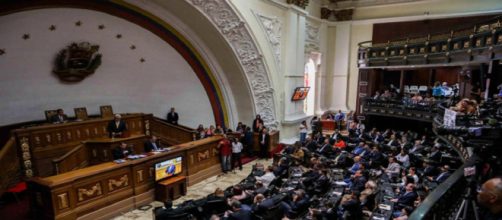 Asamblea Nacional en Venezuela solicita ante la OEA declarar crisis de refugiados venezolanos
