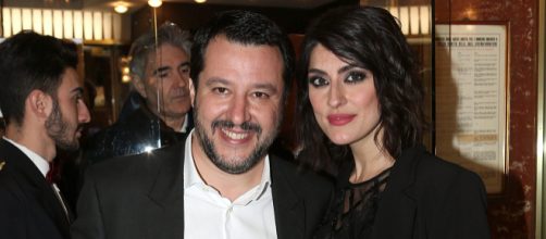 Matteo Salvini insieme alla fidanzata, la conduttrice televisiva Elisa Isoardi