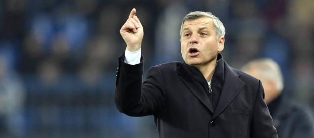 l'OL a mal entamé son début de championnat, et vient de se faire moquer par l'OM l'OL a mal entamé son début de championnat, et vient de se faire moquer par l'OM