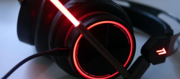 Los nuevos auriculares futuristas Los nuevos auriculares futuristas