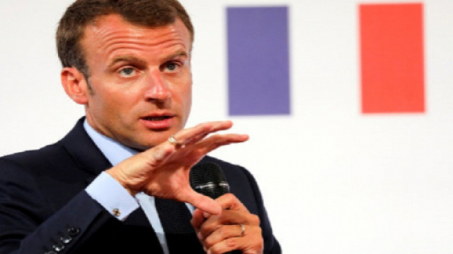 Emmanuel Macron d&eacute;voile son plan de lutte contre la pauvret&eacute;