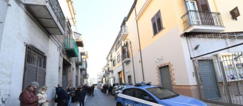 Tragedia a Pianezze: marito e moglie trovati impiccati in casa dal nipote