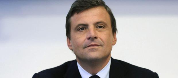 Calenda: sono sparito perché mia moglie ha la leucemia Calenda: sono sparito perché mia moglie ha la leucemia