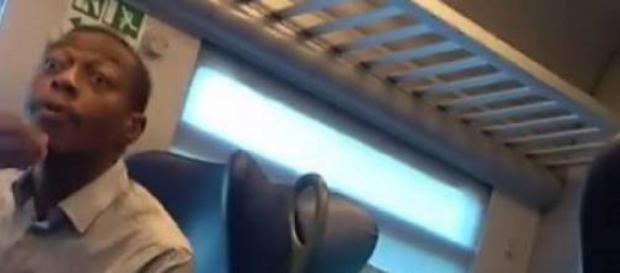 Congolese aggredisce passeggera sul treno Congolese aggredisce passeggera sul treno