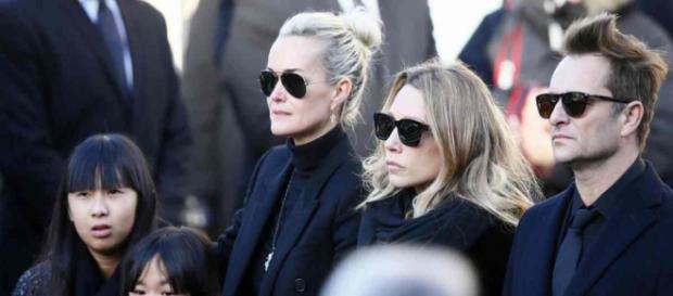 Un nouveau rebondissement judiciaire va relancer le conflit familial chez les Hallyday. Un nouveau rebondissement judiciaire va relancer le conflit familial chez les Hallyday.