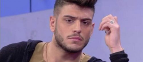 Anticipazioni U&D: Luigi Mastroianni mette a rischio il suo trono per la 'collega' Mara.