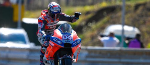 Dovizioso beats Rossi to take last-gasp pole position in Czech GP - formularapida.net