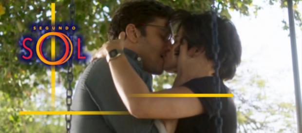 Cena em Segundo Sol promete aquecer a trama. (Imagem: Reprodução) Cena em Segundo Sol promete aquecer a trama. (Imagem: Reprodução)
