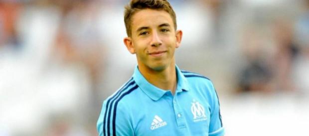 Maxime Lopez sait comment il doit faire pour gérer la pression des supporteurs. Maxime Lopez sait comment il doit faire pour gérer la pression des supporteurs.