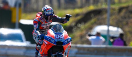 Dovizioso beats Rossi to take last-gasp pole position in Czech GP - formularapida.net