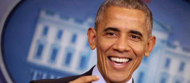 Barack Obama ataca a Donald Trump y lo acusa de dividir a su país Barack Obama ataca a Donald Trump y lo acusa de dividir a su país