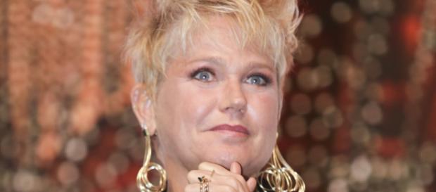 Xuxa não gostou do comentário feito por uma seguidora do Padre Xuxa não gostou do comentário feito por uma seguidora do Padre