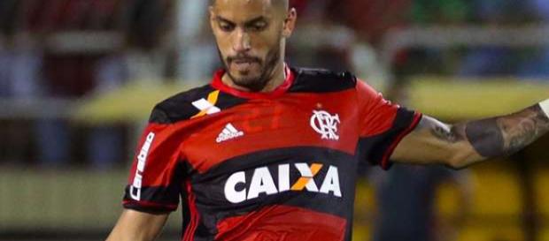 Grêmio confirma a chegada por empréstimo do volante Rômulo. (Reprodução) Grêmio confirma a chegada por empréstimo do volante Rômulo. (Reprodução)