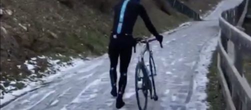 Gianni Moscon e lo sfogo su Instagram per la pista ciclabile ghiacciata