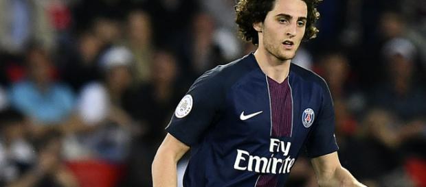 Adrien Rabiot désormais sur les tablettes du Bayern Munich | Soccer | Sporting News - sportingnews.com Adrien Rabiot désormais sur les tablettes du Bayern Munich | Soccer | Sporting News - sportingnews.com
