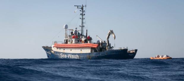 Migranti, Conte: "Salvini chiude i porti? Mando l'aereo" | Si24 - si24.it Migranti, Conte: "Salvini chiude i porti? Mando l'aereo" | Si24 - si24.it