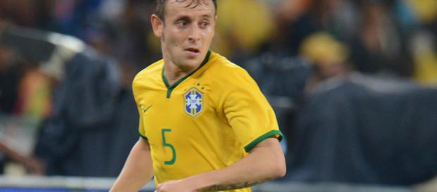 Rafinha seria um reforço de peso (Reprodução CBF) Rafinha seria um reforço de peso (Reprodução CBF)