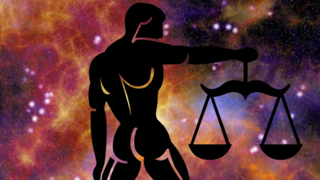 Oroscopo 15 gennaio 2019 | Previsioni e classifica del giorno di martedì: Bilancia al 'top'
