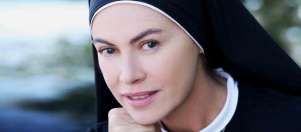 Suor Angela torna alla riscossa con una nuova stagione. Suor Angela torna alla riscossa con una nuova stagione.