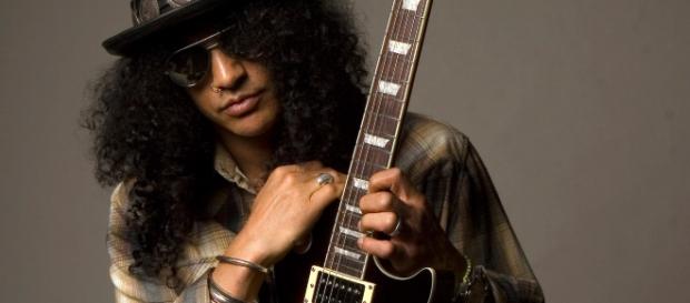 Slash in primo piano Foto - alphacoders.com Slash in primo piano Foto - alphacoders.com