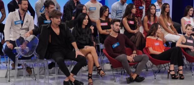 Uomini e donne, la frecciatina di Andrea Damante a Giulia De Lellis Uomini e donne, la frecciatina di Andrea Damante a Giulia De Lellis