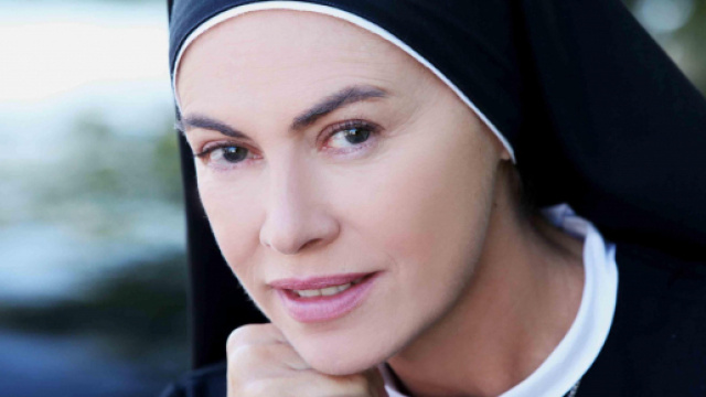 Suor Angela torna alla riscossa con una nuova stagione.