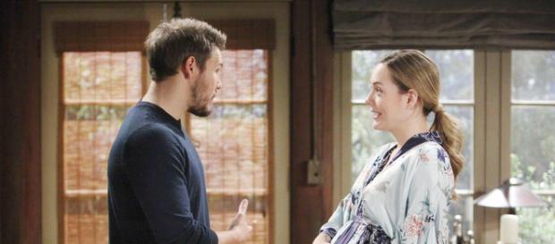 Beautiful: Hope confessa a Liam di amarlo Beautiful: Hope confessa a Liam di amarlo