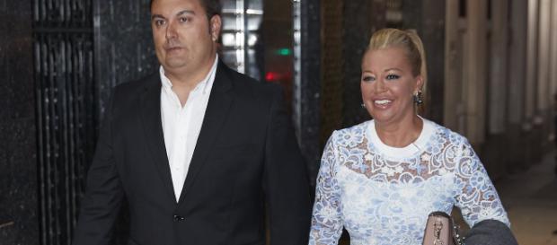 Belén Esteban acompañada por su futuro marido Miguel Marcos Belén Esteban acompañada por su futuro marido Miguel Marcos