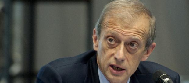 Fassino attacca il Governo e appoggia Zingaretti Fassino attacca il Governo e appoggia Zingaretti